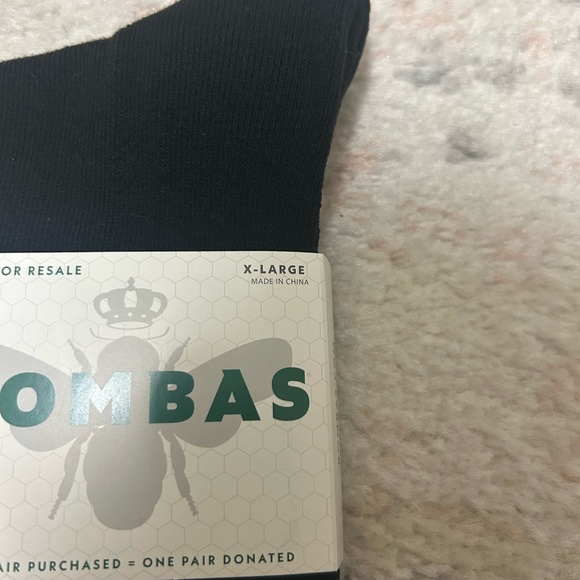 NWT Bombas Men's Black Socks - Picture 2 of 3